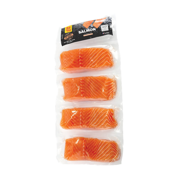 דג סלמון נורווגי עם עור פרוס