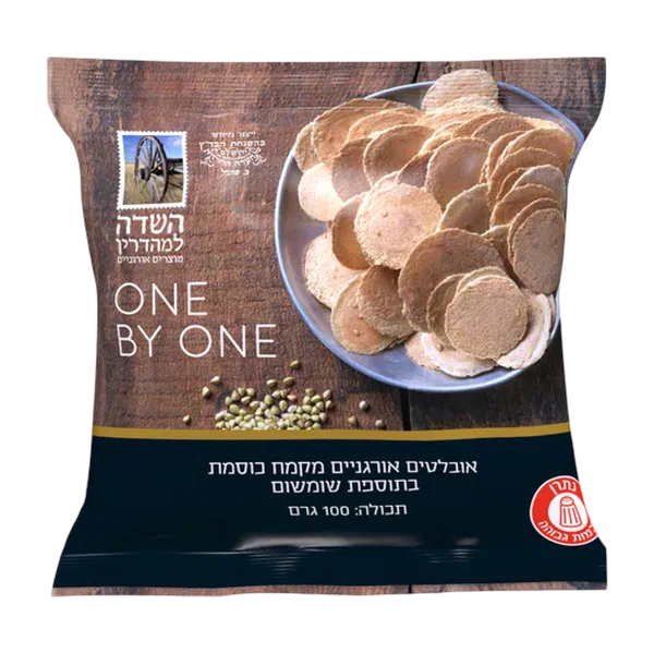 Hasadeh Organic buckwheat crackers with added sesame