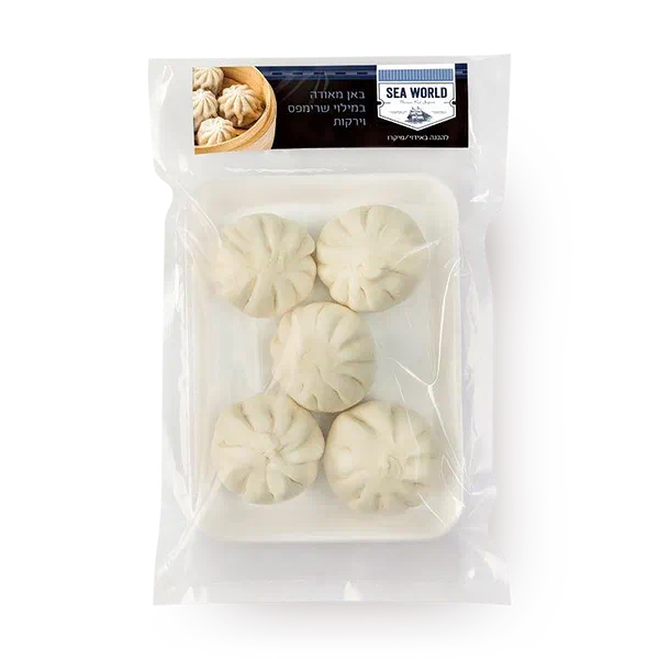 Steamed bun filled with shrimp and Sea World vegetables