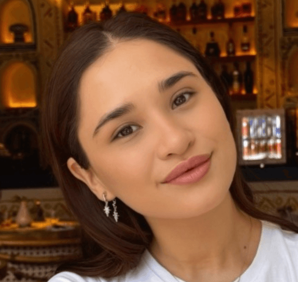 Alua Akhmetova